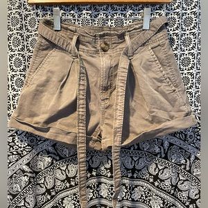 American Eagle Paper Bag Shorts Super Stretch - 00